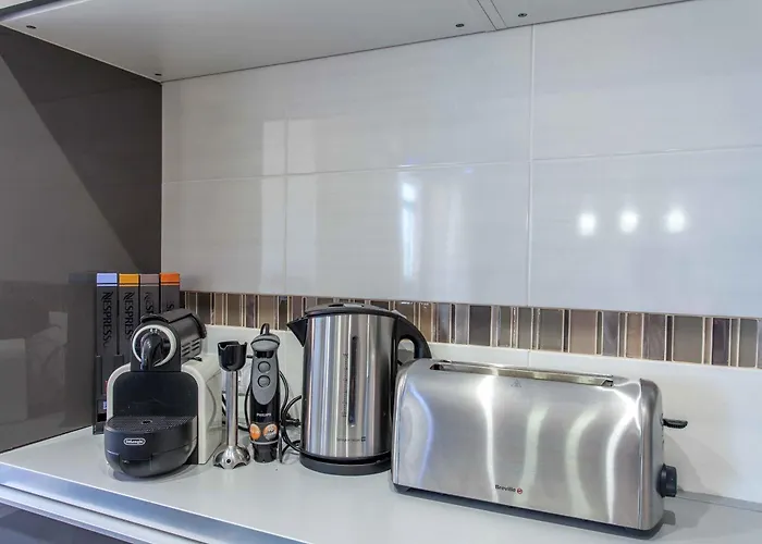 아파트 Malvarrosa Cavite *