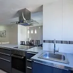 Malvarrosa Cavite Апартаменты Валенсия